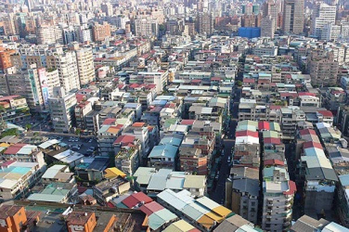鬆綁！ 違章建築可架設綠能屋頂 「政府零出資 住戶獲利」