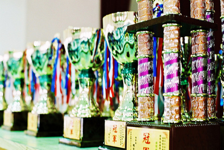 2015台灣企業永續報告獎與台灣十大永續典範公司獎 揭曉！
