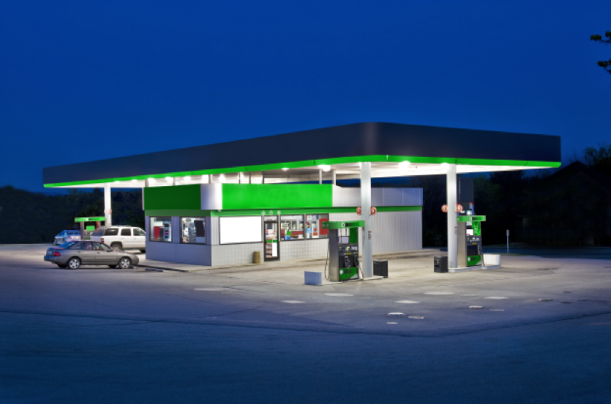 BP石油看上電動車商機  加油站有望兼做充電站
