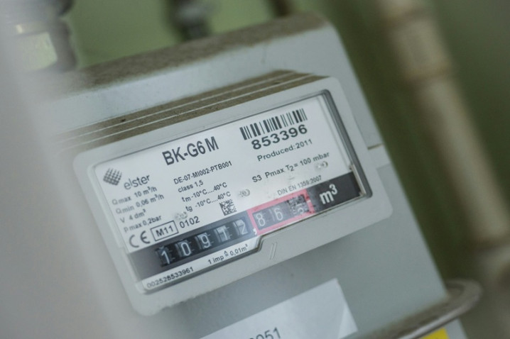 半導體繳碳費占逾四成！台灣減碳成績單揭開高耗電產業轉型壓力