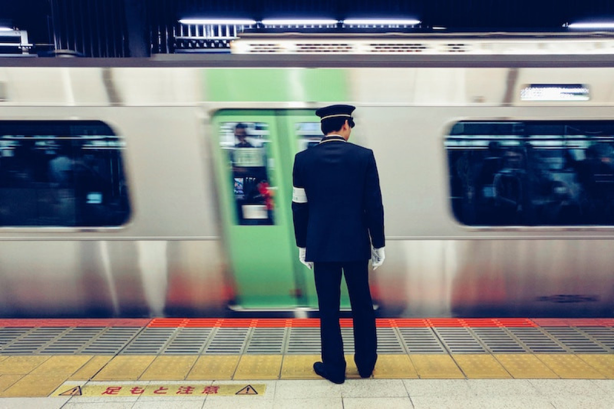 日本第1條100%使用再生能源的電車路線！