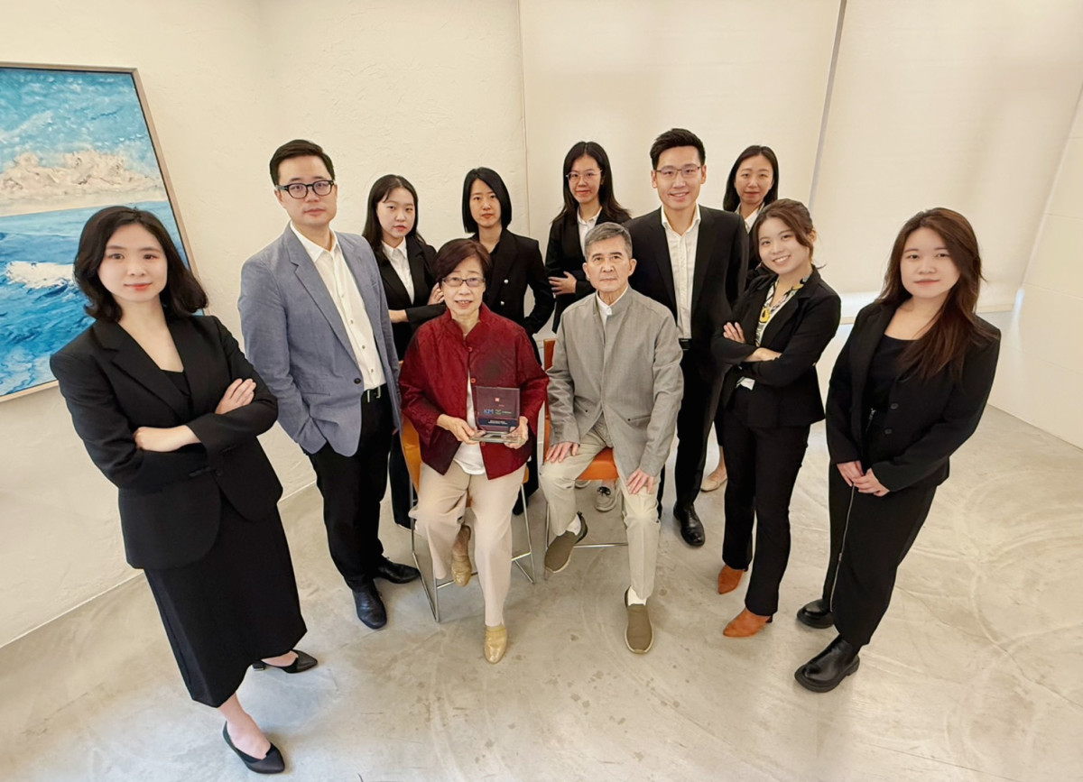 CSRone / 致德國際永續顧問獲英國商業平台(Acquisition International)選為最佳顧問！協作式輔導與企業共創價值